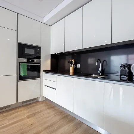 Monte - Elly Apartmán Portimão